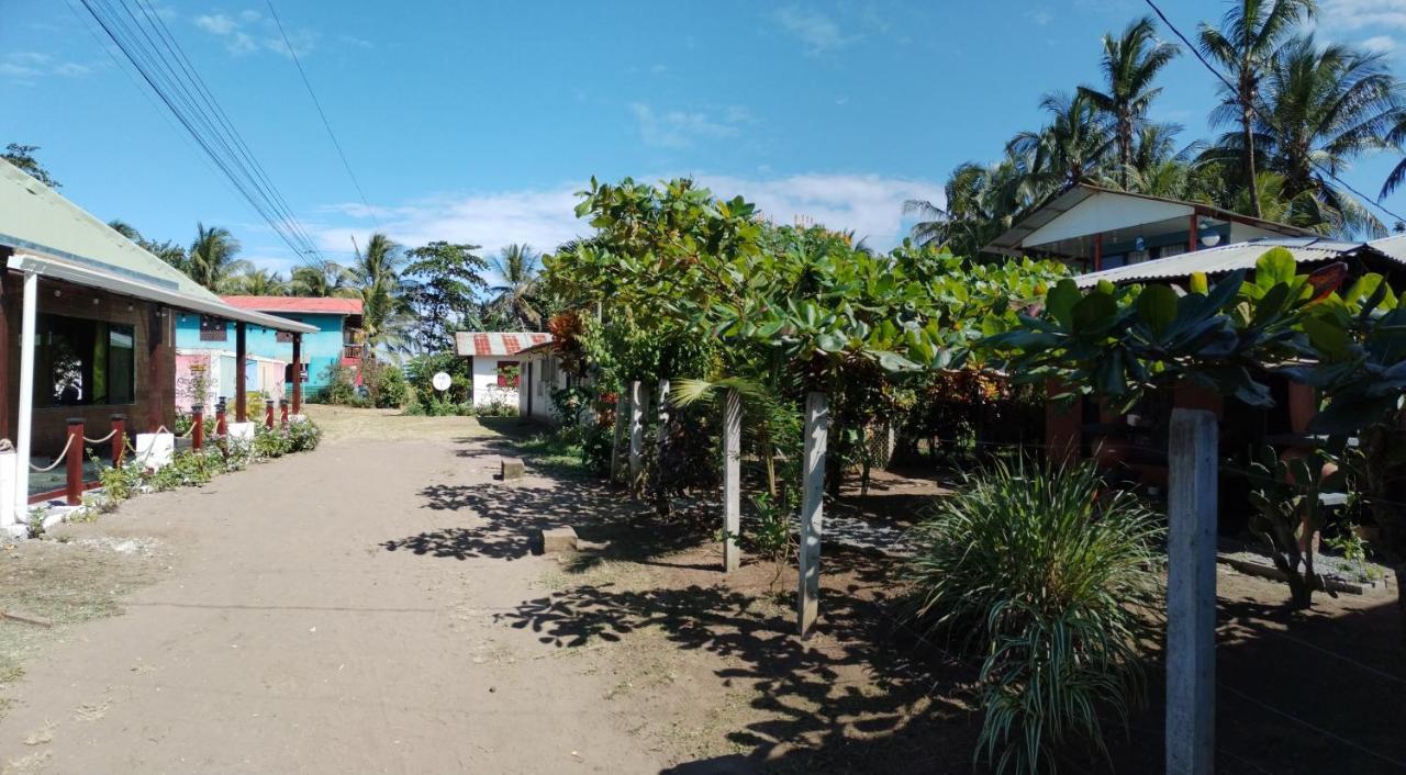 Micheck Beach House トルトゥゲーロ エクステリア 写真