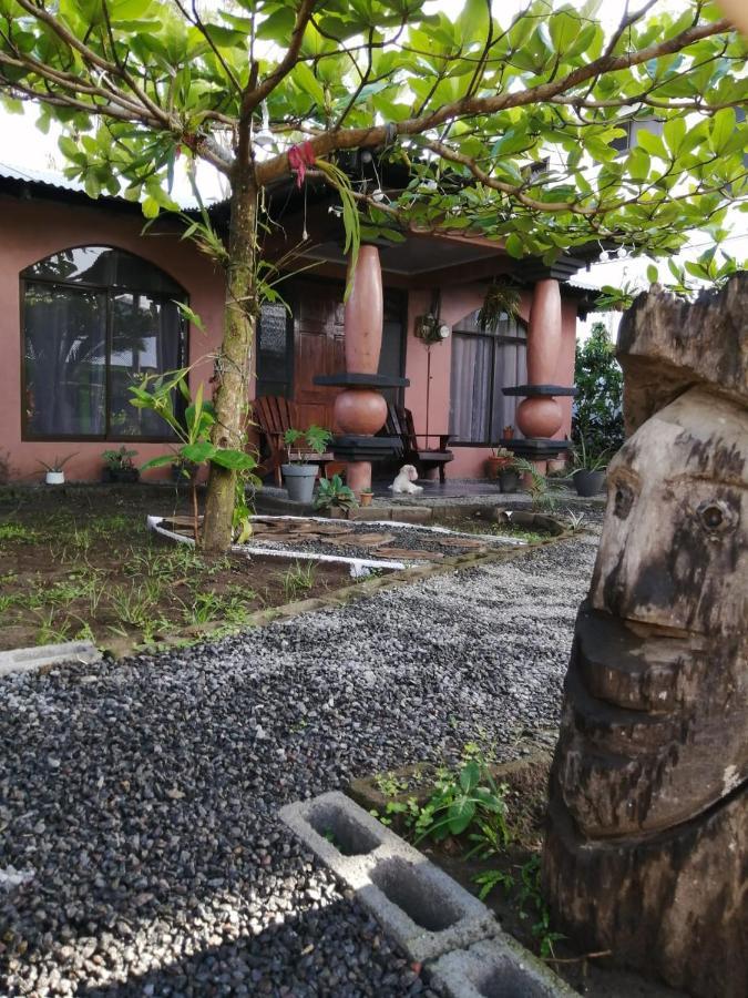 Micheck Beach House トルトゥゲーロ エクステリア 写真