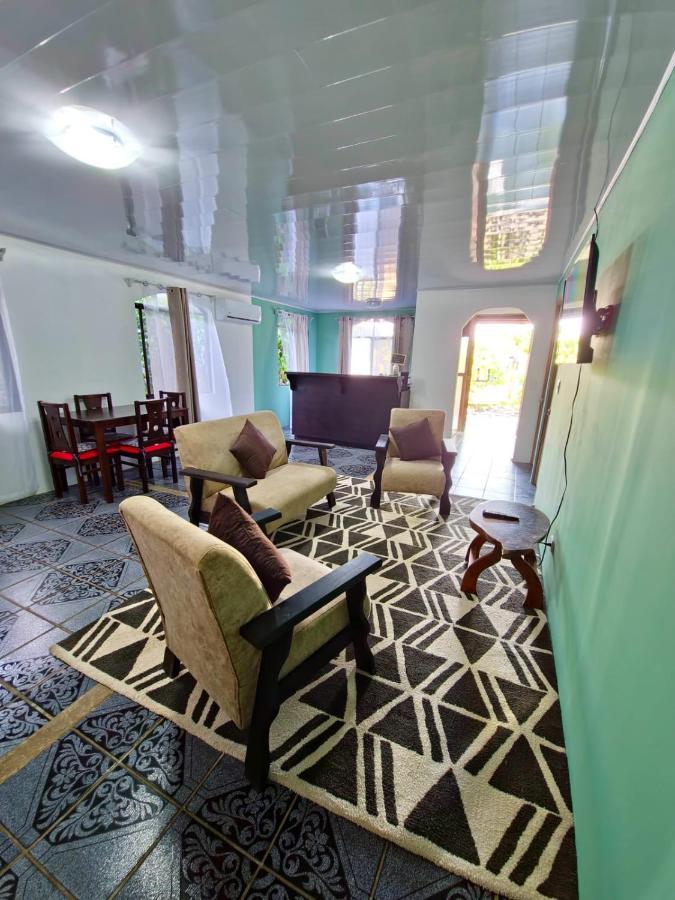 Micheck Beach House トルトゥゲーロ エクステリア 写真